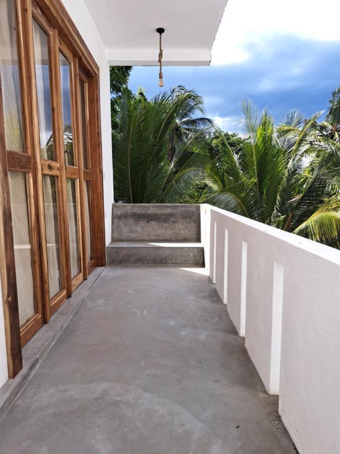 The Surf Access Guest House Arugam Bay Exteriér fotografie