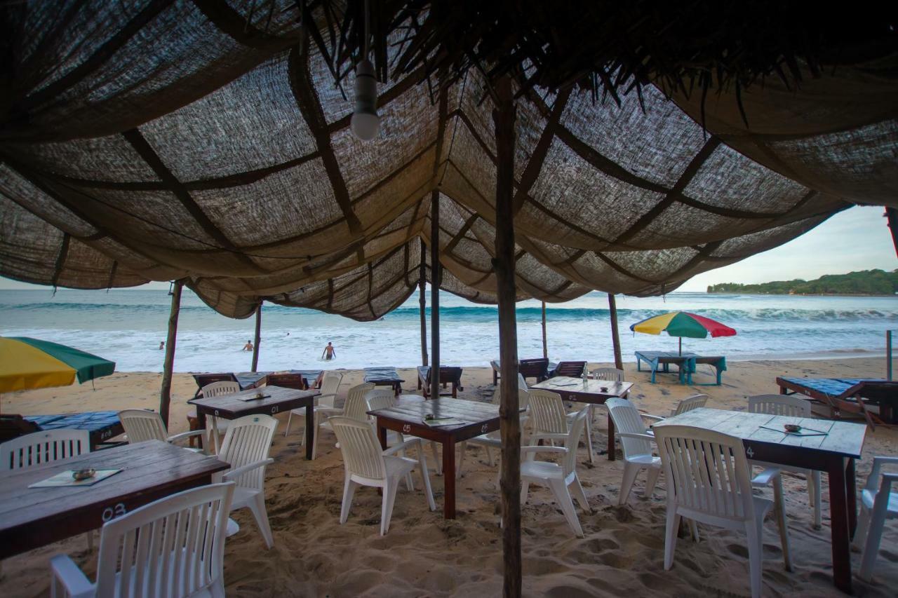 The Surf Access Guest House Arugam Bay Exteriér fotografie