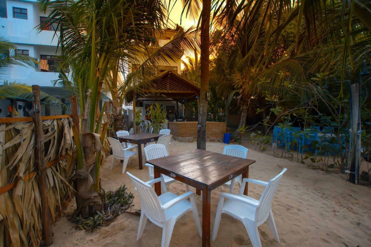 The Surf Access Guest House Arugam Bay Exteriér fotografie