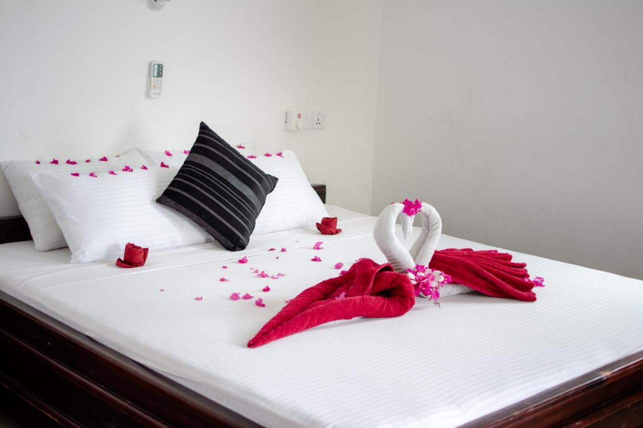 The Surf Access Guest House Arugam Bay Exteriér fotografie