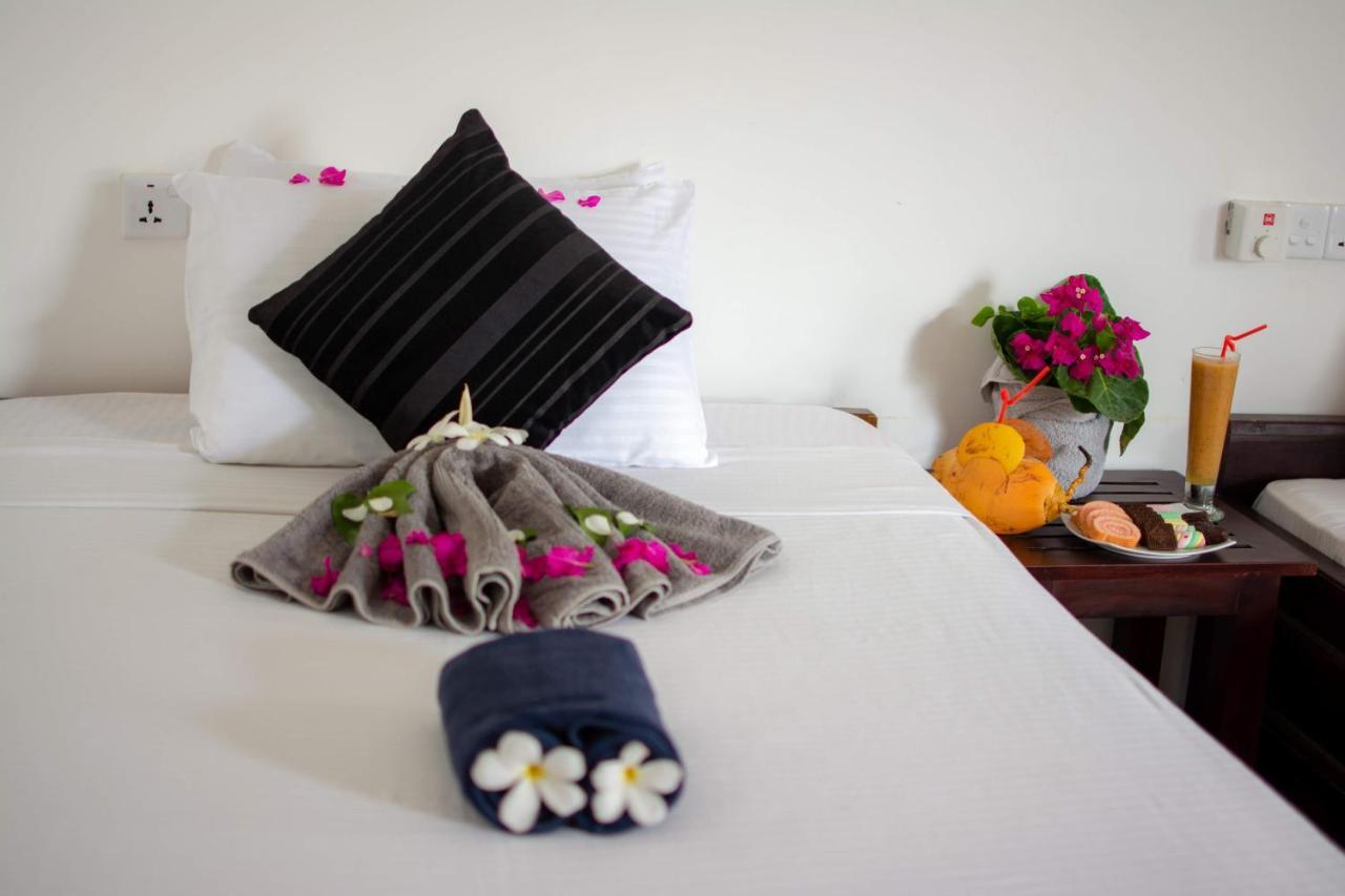 The Surf Access Guest House Arugam Bay Exteriér fotografie